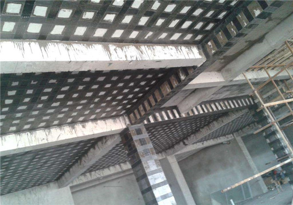 預(yù)應(yīng)力碳纖維板加固法具體有哪些方面的優(yōu)點？從以下幾點為大家?guī)矸窒恚?>
                                </a>
                            </div>
                            <div   id=